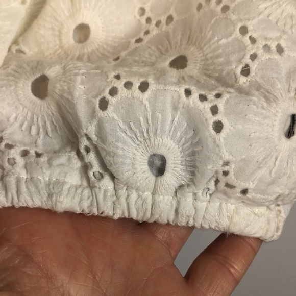 7 For All Mankind Eyelet Lace Embroidered Crop Top White Tank Top Size XS EUC - Picture 6 of 16